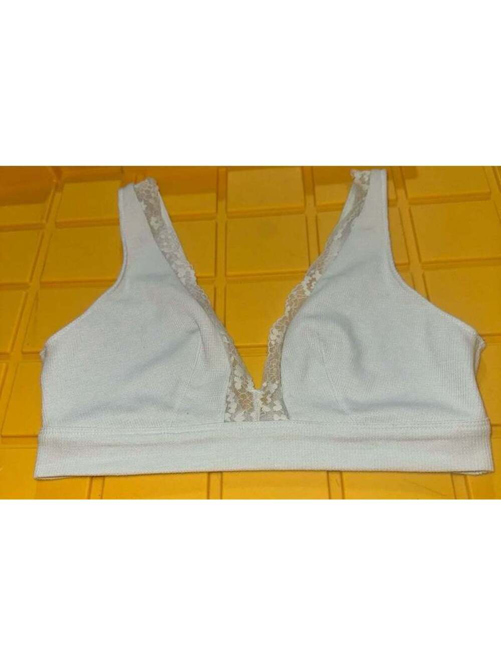 Victoria’s Secret bralette size XL